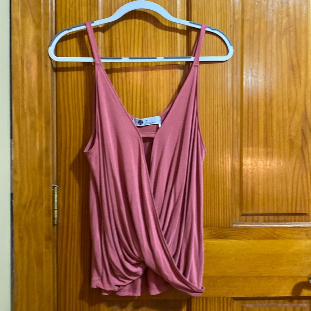 Women’s tank crossover high low pleated bottom